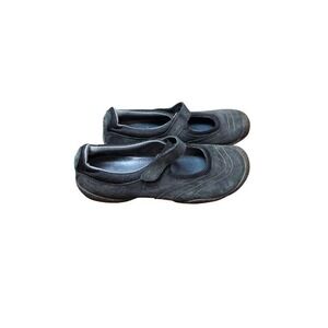 Keen Women's 8.5 Mary Jane Loafers Walking Gray Suede/Mesh Preppy Grunge Goth